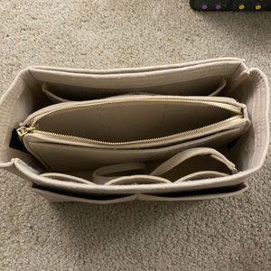 Purse organizer